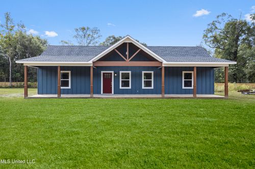 3665 Poticaw Bayou Rd, Vancleave, MS, 39565-8808 | Card Image