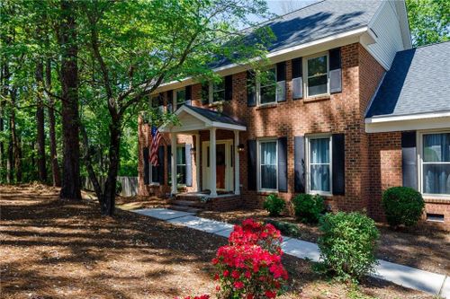 6922 S Staff Rd, Fayetteville, NC, 28306-2517 | Card Image