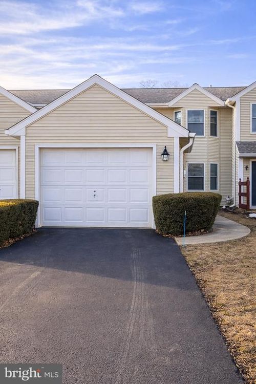 5717 Arklow Dr, HARRISBURG, PA, 17111-4731 | Card Image