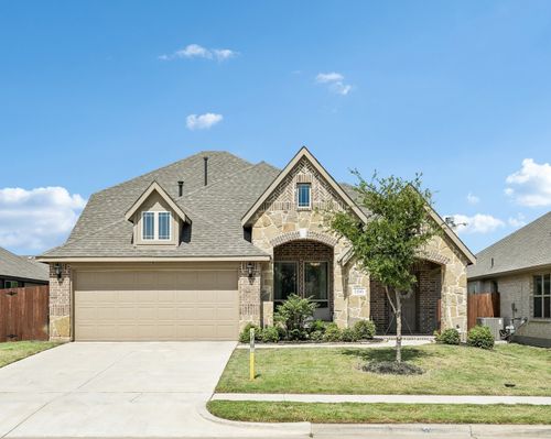 166 Martinique Dr, Lancaster, TX, 75146-1806 | Card Image