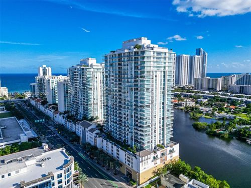 41805-300 Sunny Isles Blvd, Sunny Isles Beach, FL, 33160-5635 | Card Image