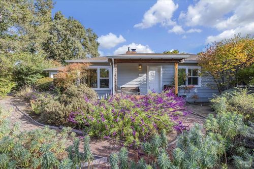  Court Road, Novato, CA, 94945 | Card Image