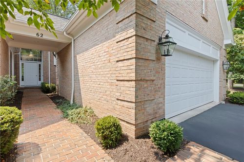 62 Woodbury Pl, Rochester, NY, 14618-3445 | Card Image