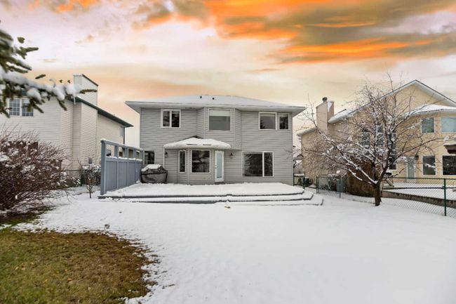 148 Gleneagles Close, Home with 5 bedrooms, 3 bathrooms and 4 parking in Cochrane AB | Image 7