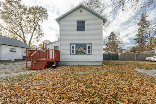 3233 Saint Bernard Dr, Toledo, OH, 43606-2160 | Card Image