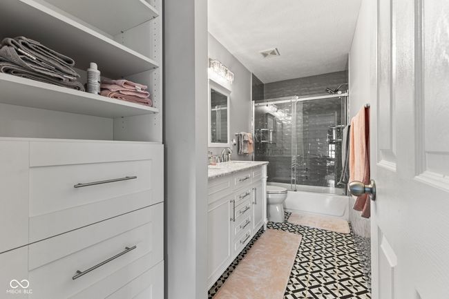 1792 Salina Dr, House other with 4 bedrooms, 3 bathrooms and null parking in Avon IN | Image 42