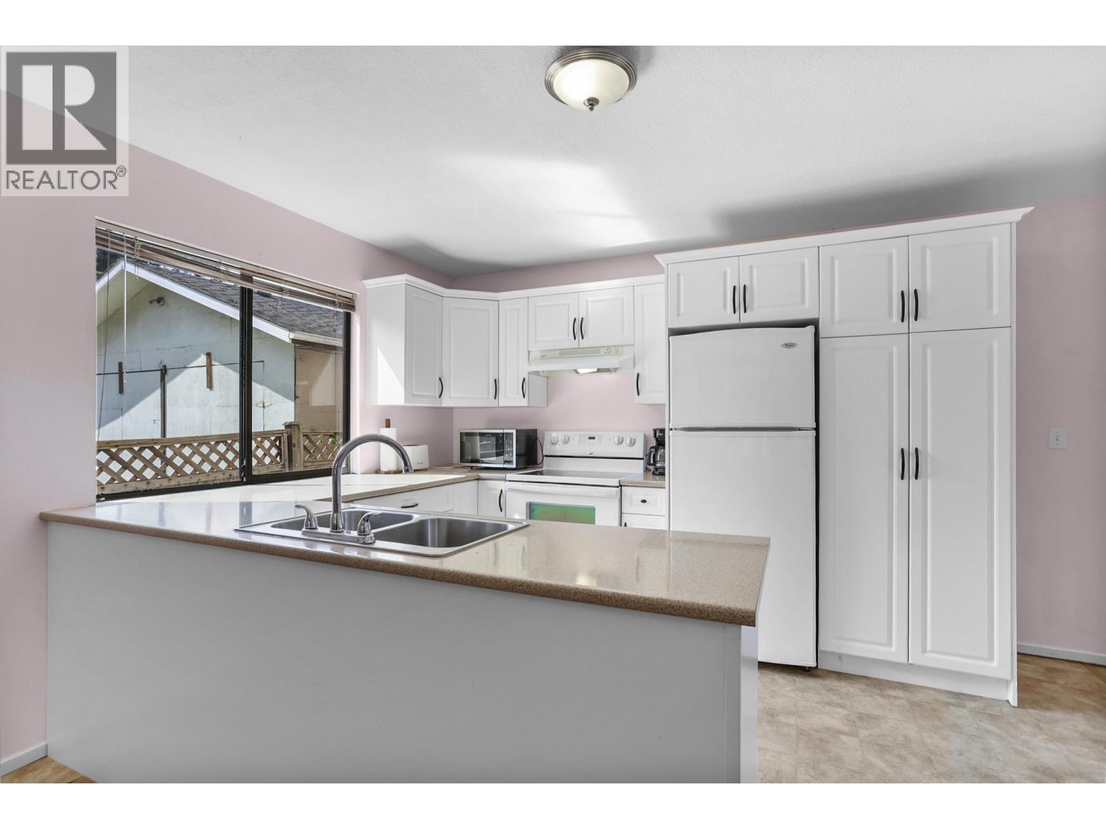 Residential in Maple Ridge 3