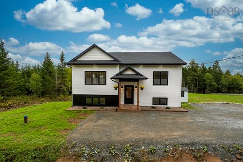38 Leverman Lane, Porters Lake, NS, B3E0G2 | Card Image