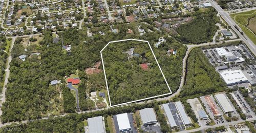 3720 Gail Blvd, NAPLES, FL, 34104-4051 | Card Image