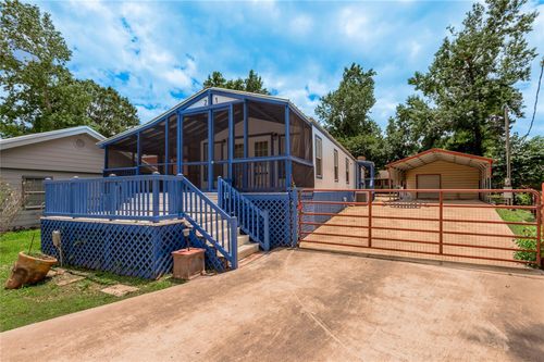 21 Oahu Ct, Pointblank, TX, 77364-4587 | Card Image