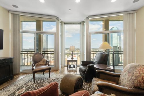 apt-2301-500 Throckmorton St, Fort Worth, TX, 76102-3810 | Card Image