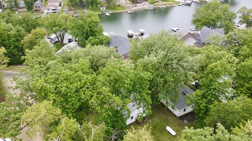 6181&6182 North Lakeshore Drive, Brooklyn, IA, 52211 | Card Image