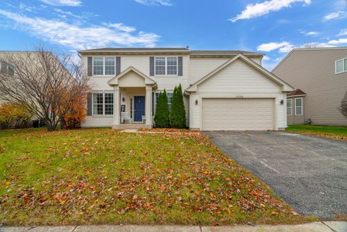 1725 Wick Way, Montgomery, IL, 60538-4114 | Card Image