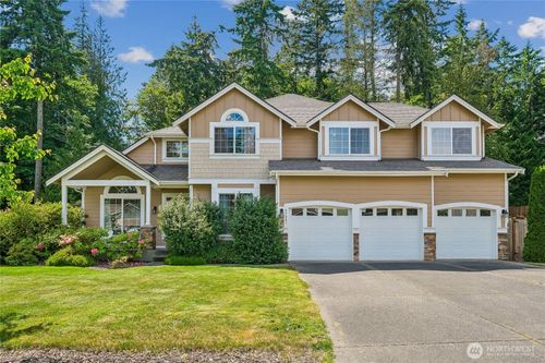 27661 Mcintosh Loop Ne, Kingston, WA, 98346-7668 | Card Image