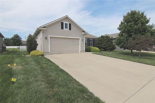 720 Indian Grass Way, Raymore, MO, 64083-8355 | Card Image