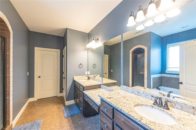 5808 S 67 Th St, House other with 4 bedrooms, 3 bathrooms and null parking in Cave Springs AR | Image 17