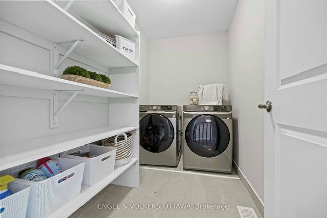 399 Longworth Ave, House other with 5 bedrooms, 4 bathrooms and 3 parking in Gloucester ON | Image 34