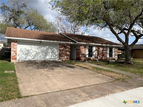 310 Monterrey Drive, Victoria, TX, 77904 | Card Image
