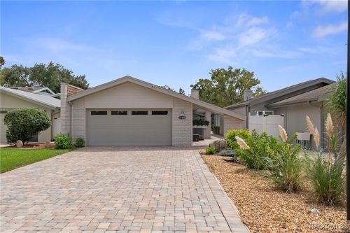 11504 W Clubview Dr, HOMOSASSA, FL, 34448-3711 | Card Image