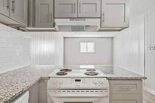 apt-105-2122 Hancock Dr, Austin, TX, 78756-2501 | Card Image