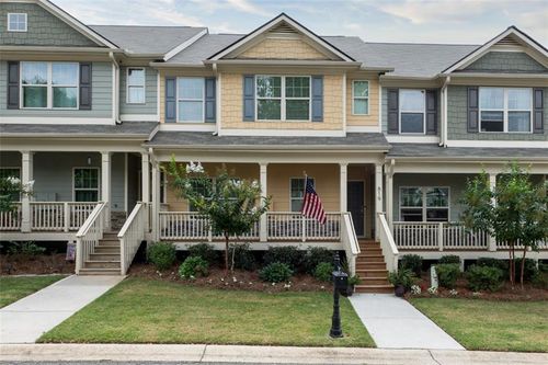 819 Ash St, Canton, GA, 30114-9025 | Card Image