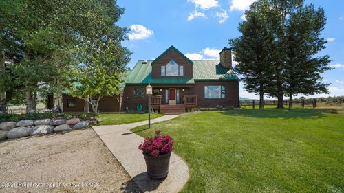 3 Red Wing Ln, Carbondale, CO, 81623-8821 | Card Image