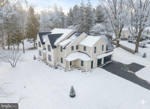 1441 Berwyn Paoli Rd, PAOLI, PA, 19301-2042 | Card Image