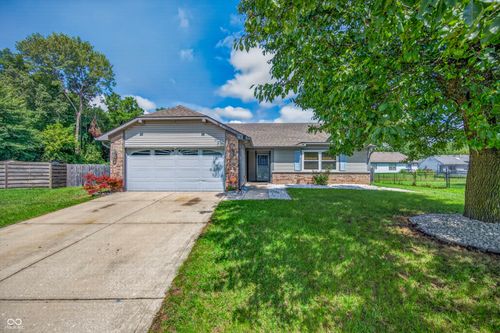 6122 Carrie Pl, Indianapolis, IN, 46237-9315 | Card Image
