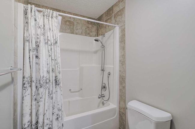102 Marquis Grove Se, House other with 4 bedrooms, 4 bathrooms and 4 parking in Calgary AB | Image 23