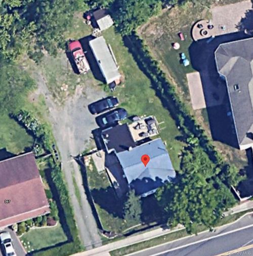 359 Park Ave, Babylon, NY, 11702-2023 | Card Image