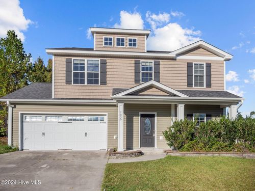 102 Tupelo Ct, Jacksonville, NC, 28546-4647 | Card Image