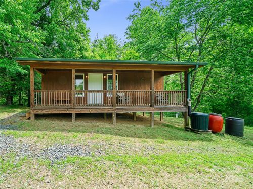 289 Bailey Settlement Rd, Green Mountain, NC, 28740-8615 | Card Image