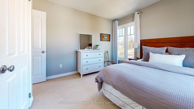 139 Young Dr, House other with 3 bedrooms, 2 bathrooms and 6 parking in Unknown ON | Image 18
