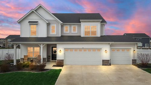 213 Grandale Dr, Valparaiso, IN, 46385-3404 | Card Image