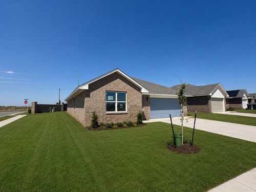 2301 Se 89th Ter, Moore, OK, 73160-0417 | Card Image