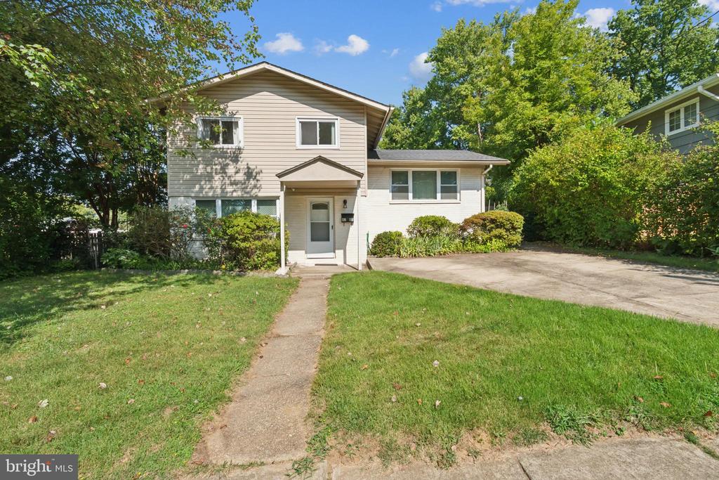Tulare Dr, Silver Spring, MD 20906