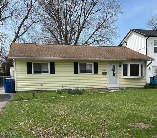5614 Hickory St, Mentor-on-the-Lake, OH, 44060-2514 | Card Image
