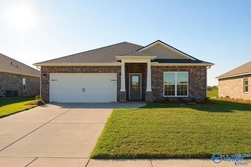 146 Heritage Lakes Blvd, New Market, AL, 35761-6608 | Card Image