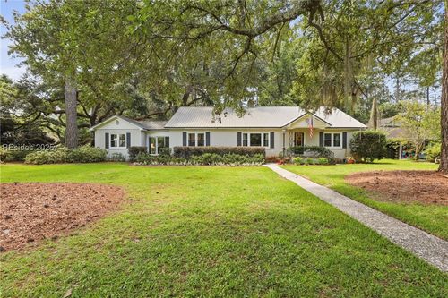 208 Old House Rd, Ridgeland, SC, 29936-6940 | Card Image