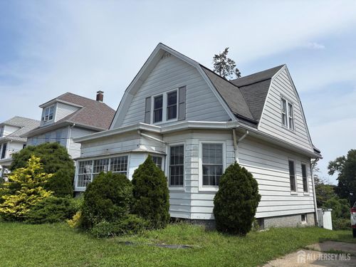 11 High St, South River, NJ, 08882-1554 | Card Image