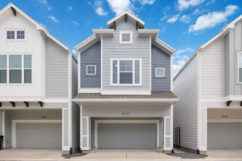 c-833 Fisher St, Houston, TX, 77018-5325 | Card Image