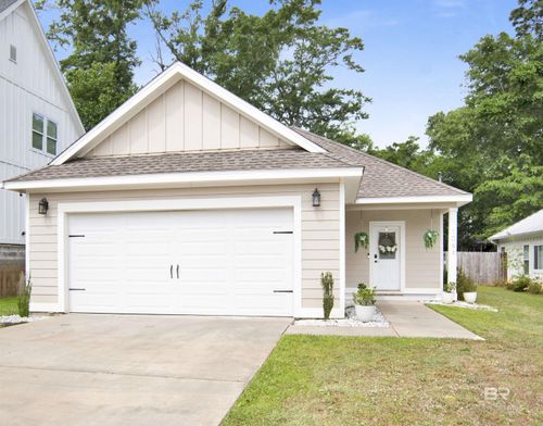 1066 Pinemont Dr, Mobile, AL, 36609-3040 | Card Image