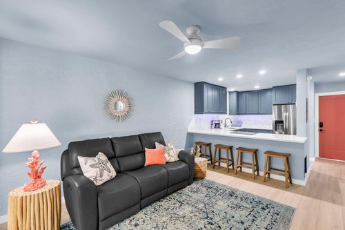 apt-305-109 Avenue D, Marathon, FL, 33050-4040 | Card Image
