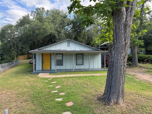 5007 Heflin Ln, Austin, TX, 78721-1525 | Card Image