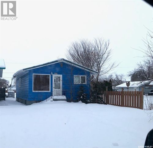 408 1 Ave W, Buchanan, SK, S0A0L1 | Card Image