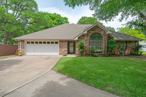 2314 Lakewood Ct, Granbury, TX, 76049-5730 | Card Image