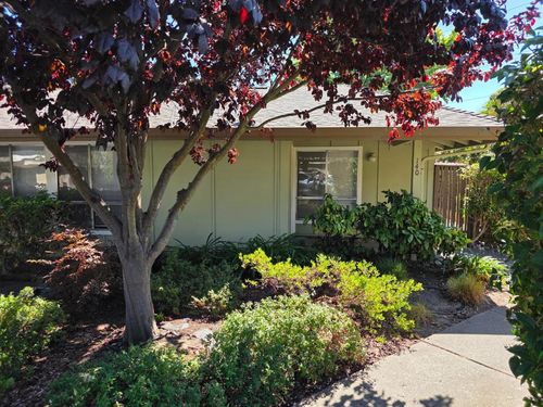 140 Castillion Ter, Santa Cruz, CA, 95060-3256 | Card Image