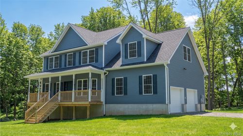 5 Harrier Ridge Drive, Shawangunk, NY, 12589 | Card Image