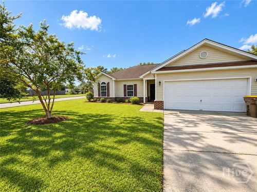 260 Red Oak Dr, Richmond Hill, GA, 31324-3873 | Card Image