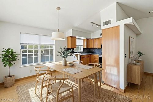 522-520 Arrowhead Trl, Henderson, NV, 89015-9571 | Card Image